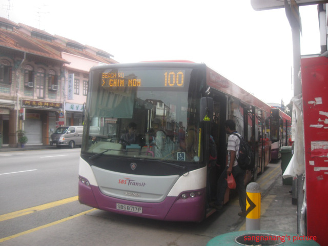 bus-singapura